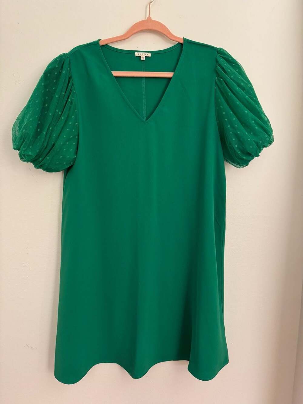 Jodifl NWOT Green V-Neck Shift Dress with Sheer Dot Puff Sleeves